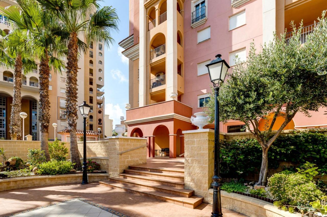 Apartamento De Don Huberto, Los Locos Torrevieja Dış mekan fotoğraf